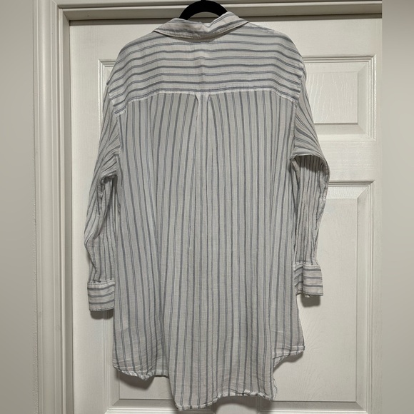 Treasure & Bond Button Down Stripped Shirt (Women's Size 2X) - Picture 6 of 6